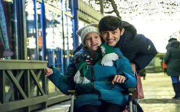  مشارکت سردار آزمون در پروژه تحقق رویای یک هوادار روبین‌کازان + عکس