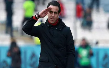 حملۀ تاریخی علی کریمی به فدراسیون؛ برای ورزشگاه رفتن وصیت بنویسید! +عکس