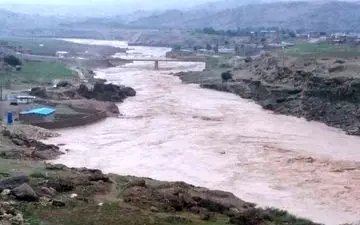 ۵۸۵ نفر از سیلاب دزفول آسیب دیدند