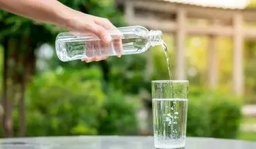 چقدر آب بنوشیم تا بدن مان کم آب نشود؟
