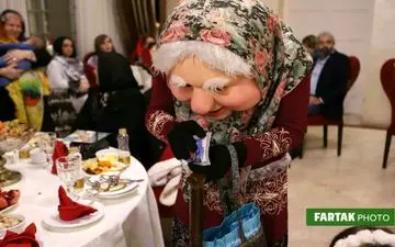 تصاویری زیبا از دورهمی شب یلدا کانون سخنوران ایران و مجموعه رسانه های فرتاک 