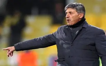  تمجید سرمربی شارلوا از لژیونر ایرانی