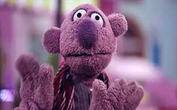 «جناب خان» به یک شرکت تبلیغات اتوبوسی فروخته شد!