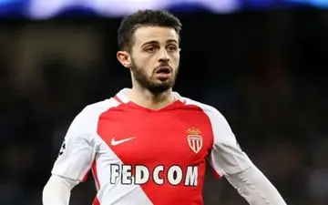  برناردو سیلوا وارد منچستر شد 