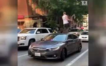 مردی که با سانروف به جان مردم افتاد!