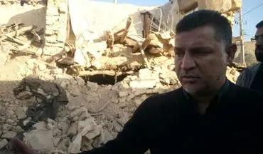گزارش تصویری از حضور علی دایی در بین زلزله زدگان