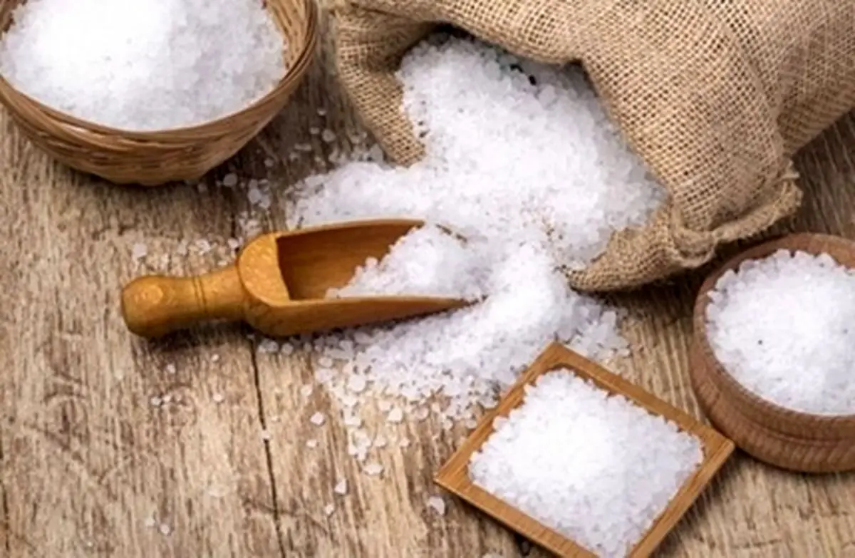 مصرف زیاد نمک زیاد، سلامتتان را به خطر می اندازد