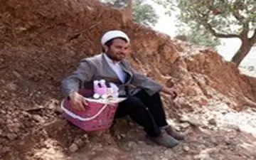  طلبه‌ای که بی منبر، سلطان قلب‌ها شده