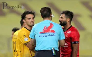 مدافع پرسپولیس دربی را از دست داد؟ 