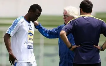 قرارداد ۵۵۰هزار دلاری سرمربی پیشین استقلال