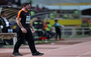 مربی پرسپولیس: بودن یا نبودن من روی سکو تأثیری نداشت