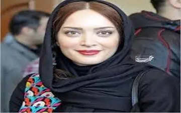 سیگار در دستان خانم بازیگر + عکس