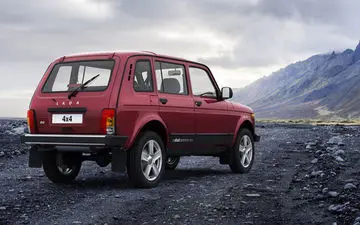 تحریم و بلایی که دامن خودروسازی روسیه را گرفت