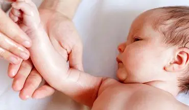 روشی عالی برای جلوگیری از خشک شدن پوست کودک