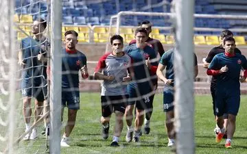گزارش تمرین پرسپولیس | تنیس فوتبال سرخ ها با حضور 12 بازیکن