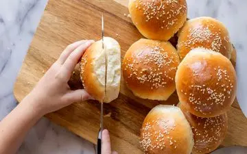 خودت تو خونه نان همبرگر سالم و تازه درست کن!