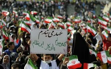 سرود سلام فرمانده متفاوت که تا بحال نشنیده اید + ویدئو