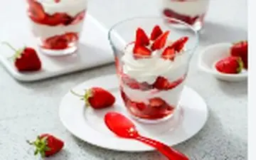 دسر محبوب تابستونی| حتما فروماژ توت فرنگی رو درست کنین!