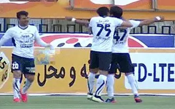  خط دفاع تاریخی برای مردان قم 