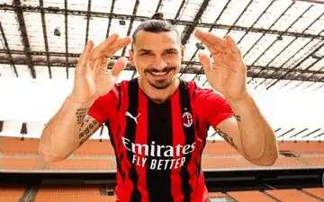 رونمایی از لباس جدید باشگاه میلان