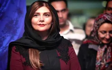 هنگامه قاضیانی با قید وثیقه آزاد شد
