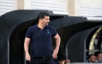 
حسینی: حساسیت بازی ها نیمکت ها را عصبی می‌کند/خدا را شکر بازی مساوی شد