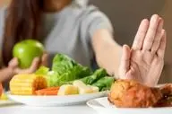 نکاتی طلایی برای تغذیه در گرمای تابستان؛ چه بخوریم، چه نخوریم؟
