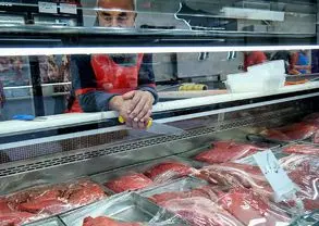 ثبت سفارش واردات گوشت منجمد و چای از فردا شروع می شود

