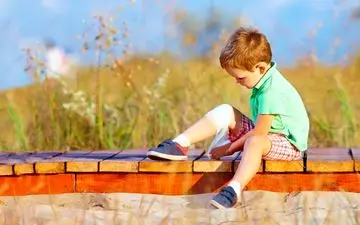  شایع‌ترین دردهای زانو در کودکی و جوانی