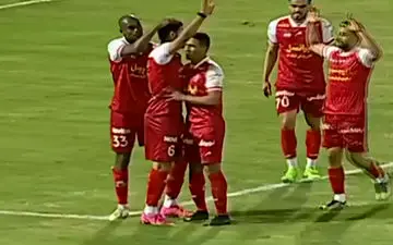 گل سوم پرسپولیس به نفت آبادان با پنالتی کنعانی‌زادگان | فیلم