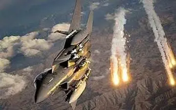 حمله جنگنده‌های ائتلاف آمریکا به مواضعی در مرز عراق و سوریه