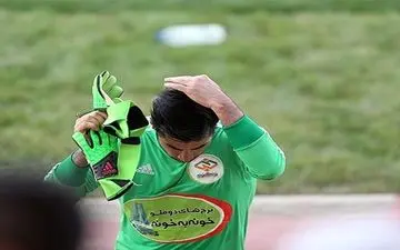 کمیته اخلاق فروزان را سه ماه محروم کرد 