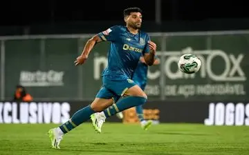 گزارش رسانه اسپانیایی از رقابت کهکشانی‌ها و شیاطین سرخ بر سر طارمی
