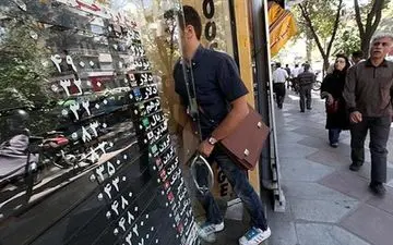 سفته‌بازی، دلیل افزایش نرخ دلار/کاهش بهای ارز در ماه‌های آتی