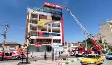 
نجات ۵ نفر در حریق ساختمان هفت طبقه