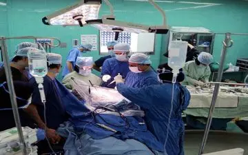 جراحی های معجزه‌آسا؛ نجات جان مصدومان سانحه رانندگی مرزی در آبادان
