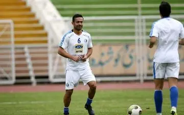 قلم قرمز قلعه نویی روی نام کاپیتان اسبق استقلال/ محبوب کی‌روش از لیست جا ماند