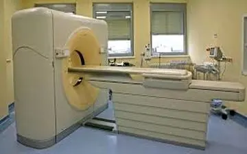  جدید‌ترین و پیشرفته‌ترین دستگاه ام.آر.آی کشور وارد کرمانشاه شد