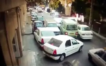 دو سال محرومیت از رانندگی و دو ماه پاکبانی در انتظار راننده جنجالی قیطریه + فیلم