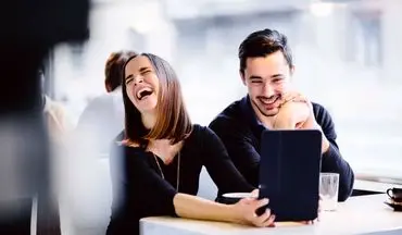 خنده می‌تواند کشنده باشد؟! بررسی اثرات منفی خنده شدید بر سلامت بدن