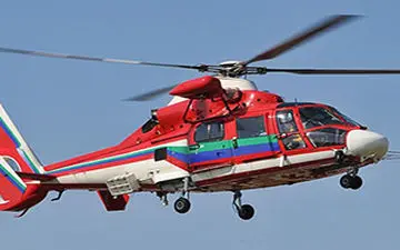 امدادرسانی عجیب در آمریکا با هلی‌کوپتری زدن بیمار میان زمین و آسمان!