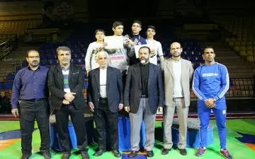 منطقه 12 نایب قهرمان مسابقات کشتی فرنگی دانش آموزان شهر تهران شد