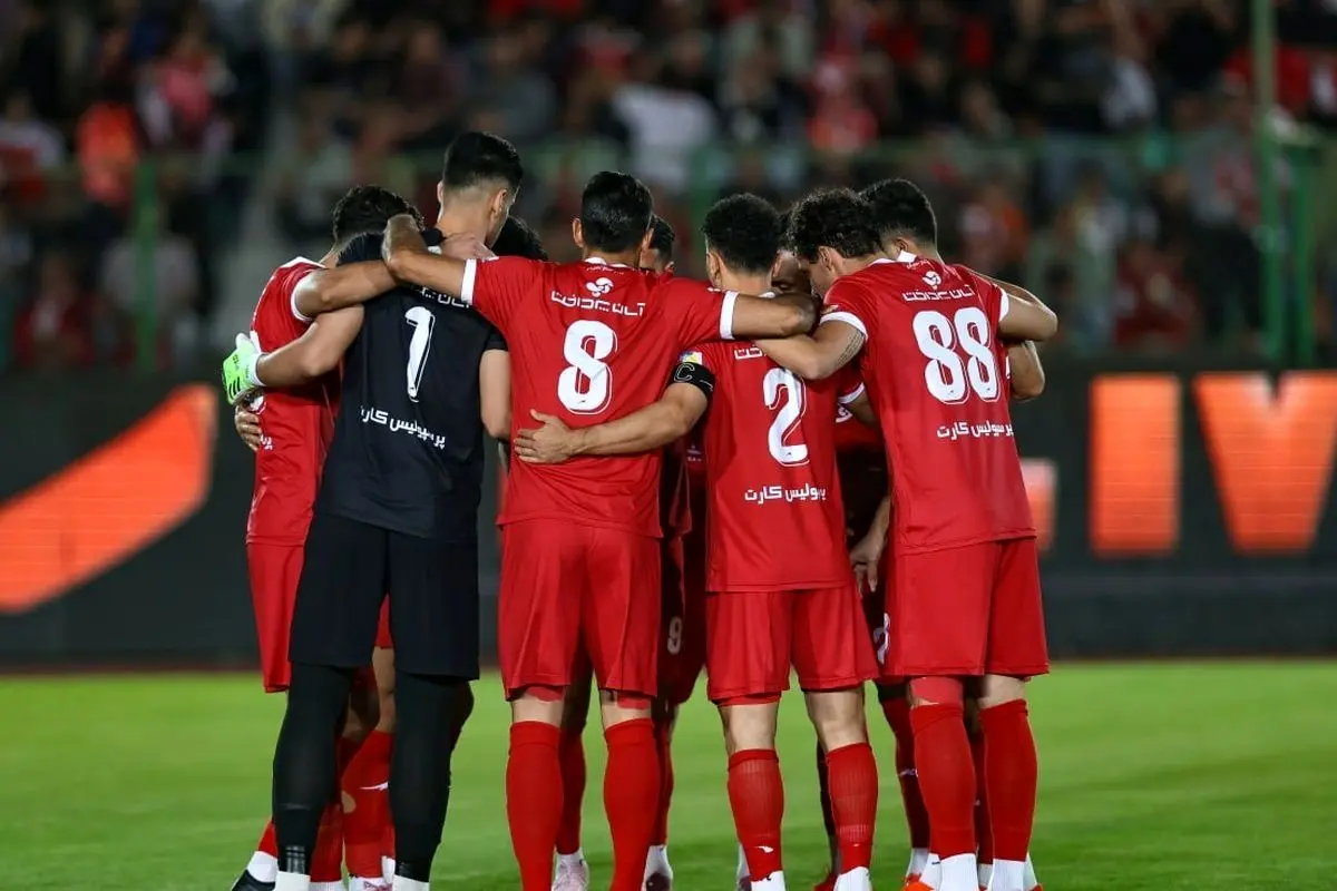 پسرفتِ پرسپولیس و ادعاهای عجیبِ وحید هاشمیان!