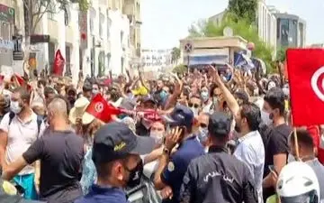 ناآرامی های گسترده در مناطق مختلف تونس
