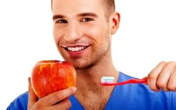 خوردن سیب بجای مسواک زدن؟