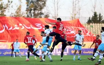 شکایت پیکان از عبدالنبی پورخلف به کمیته داوران 