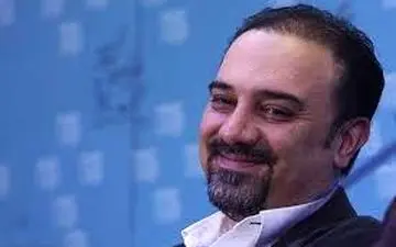 برزو ارجمند به همراه همسر و پسرش در اولین روز مدرسه جانیار