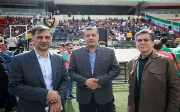 واکنش سرپرست باشگاه استقلال به شکست در دربی ۱۰۰؛ کریمی: از داوری راضی نبودیم 