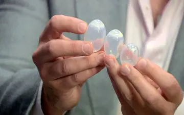 پروتز بیضه چیست و چه مزایا و معایبی دارد؟