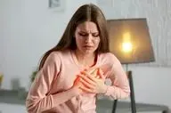 قاتل خاموش در کمین زنان پرمشغله! علائم خطرناکی که هرگز نباید نادیده بگیرید